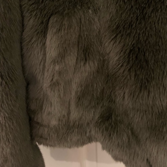 Urban Behavior Teddy Bear Coat. - Picture 3 of 8